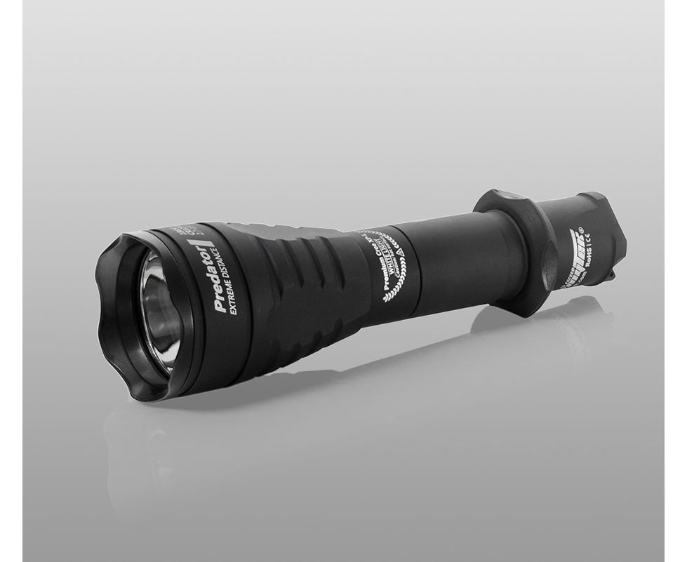 Фонарь тактический Armytek Predator XP-L HI, теплый свет